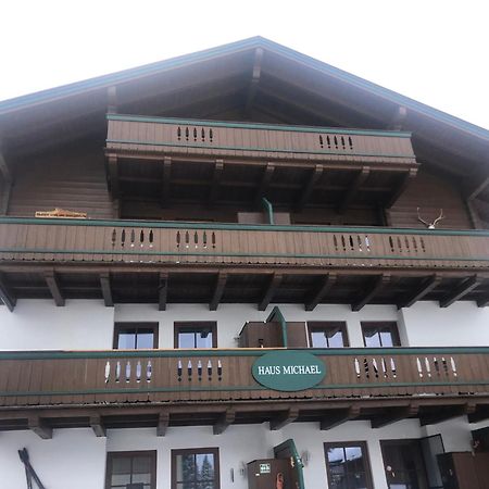 Ski In Out! Gemuetliche Dachgeschosswohnung Konigsleiten Exteriér fotografie